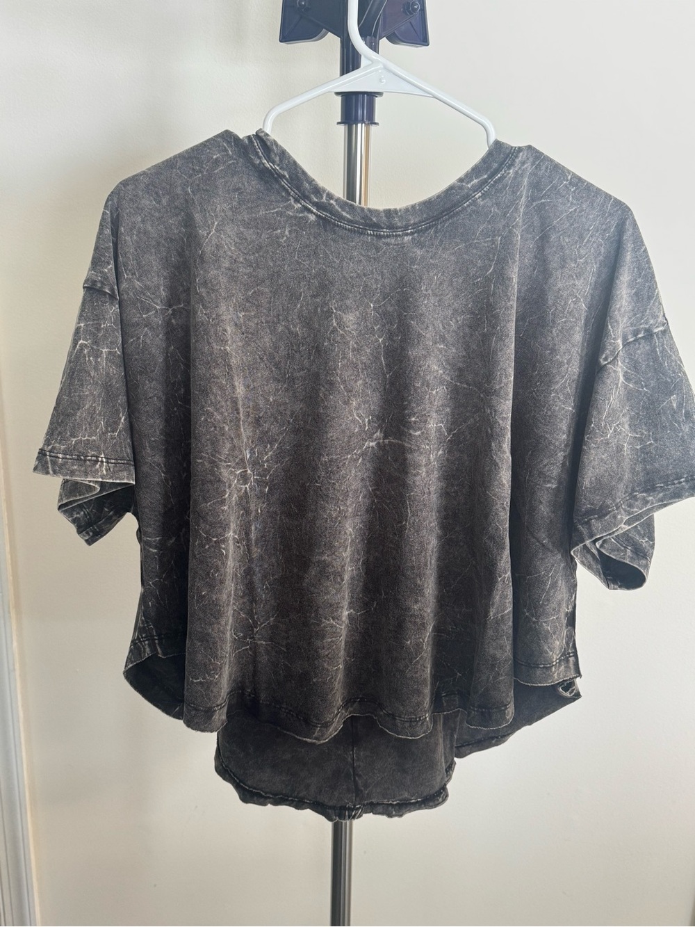 Zenana Outfitters Washed Black Cropped Boxy Tee